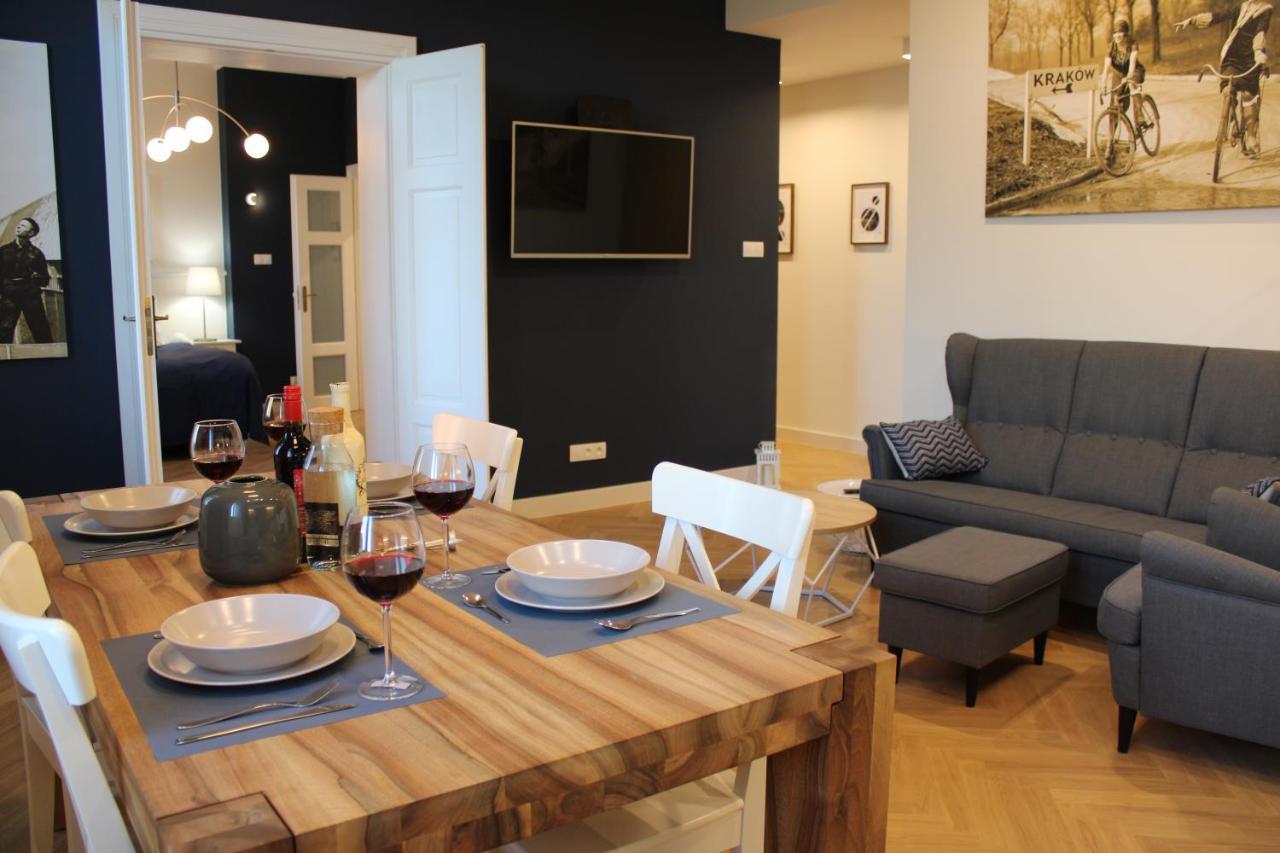 Dominican Square By Hashtag Apartment Krakau