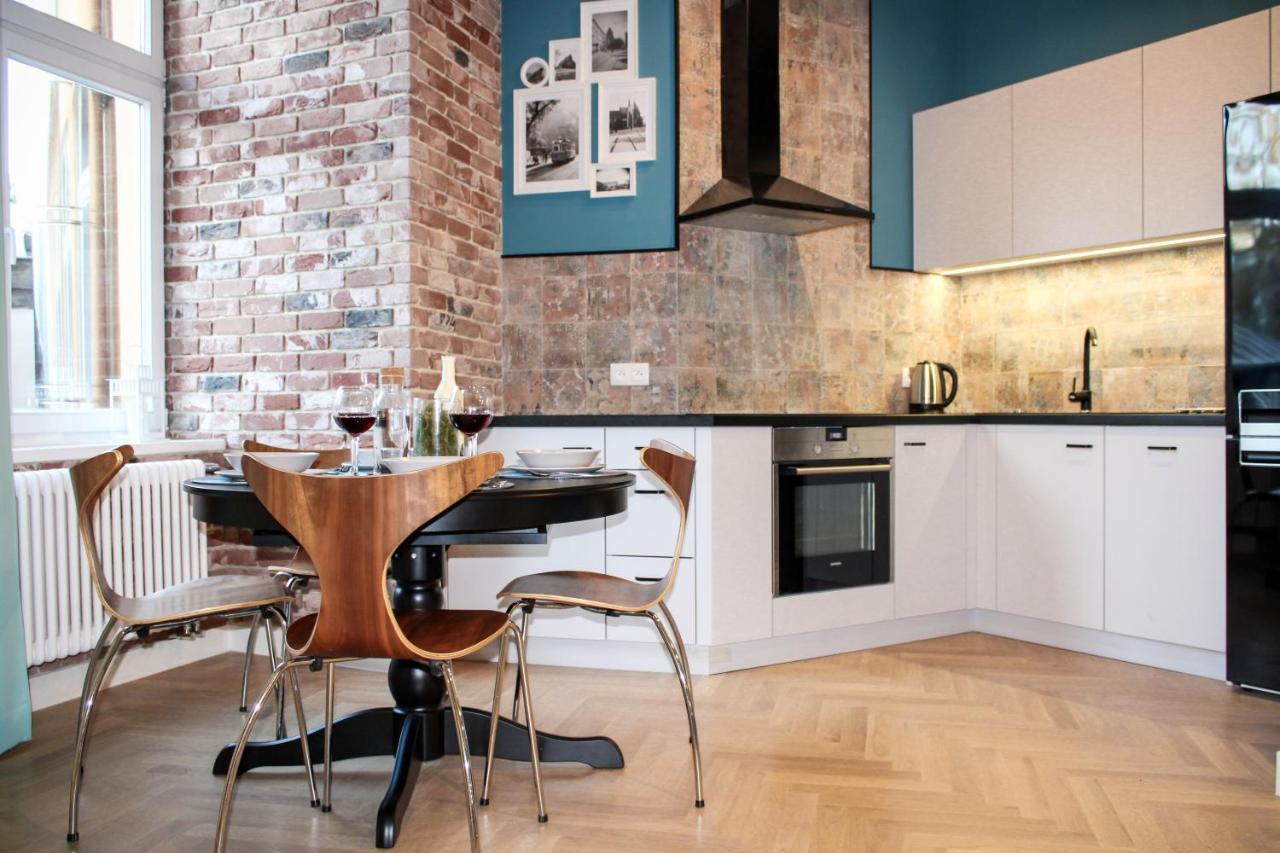 Dominican Square By Hashtag Apartment